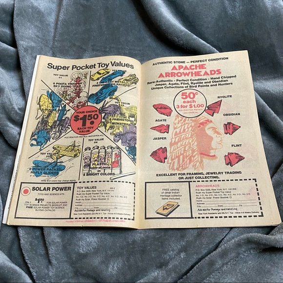 Vintage 1980 Yosemite Sam and Bugs Bunny Comic #68 Part of Whitman 3 Pack - Picture 9 of 12